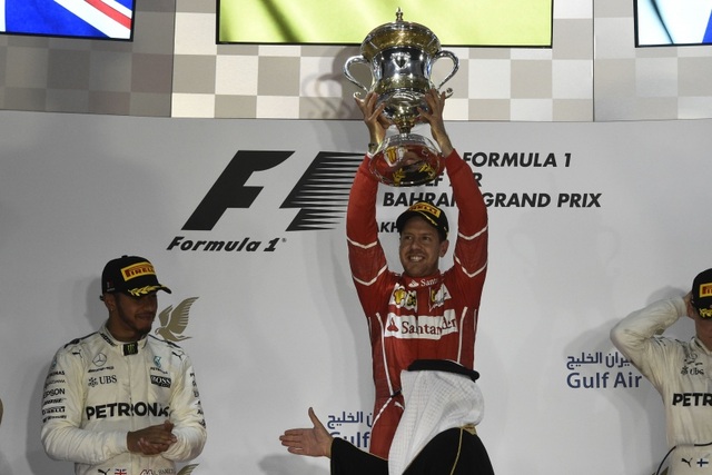 Đánh bại Hamilton và Bottas, Vettel có chiến thắng chặng thứ 2 - 3 Đánh bại Hamilton và Bottas, Vettel có chiến thắng chặng thứ 2 - 3
