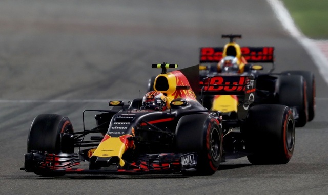 Đánh bại Hamilton và Bottas, Vettel có chiến thắng chặng thứ 2 - 9 Đánh bại Hamilton và Bottas, Vettel có chiến thắng chặng thứ 2 - 9