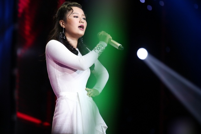 Thu Minh “mắng” Noo: "Không phải ai cũng lạnh lùng với phụ nữ như em" - 6 Han Sara đốt nóng vòng Loại trực tiếp bằng ca khúc tiếng Anh.