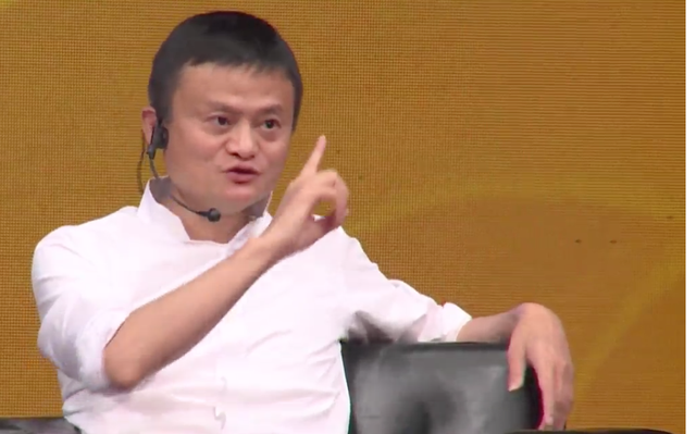 Đối thoại với giới trẻ VN, tỷ phú Jack Ma: "Đừng bao giờ bỏ cuộc" - 4 Đối thoại với giới trẻ VN, tỷ phú Jack Ma: "Đừng bao giờ bỏ cuộc" - 4