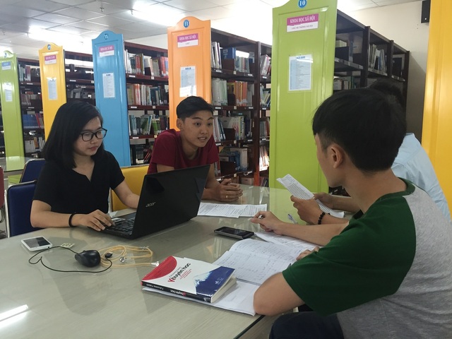 Trường ĐH Công nghệ TPHCM được đào tạo hai ngành mới - 1 Sinh viên học tại trường ĐH Công nghệ TPHCM