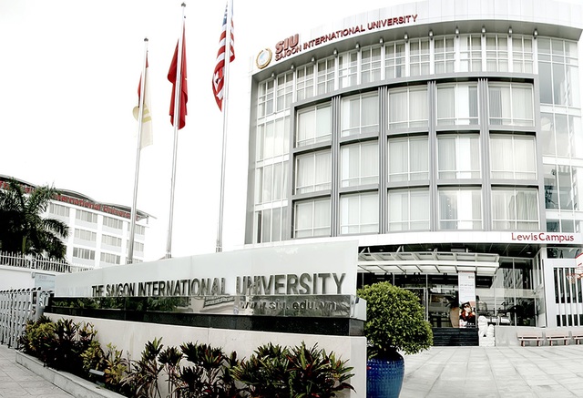 Những kỹ năng làm việc thu hút nhà tuyển dụng - 1 Trường Đại học Quốc tế Sài Gòn (SIU) luôn tạo môi trường học tập giúp sinh viên có điều kiện phát huy khả năng tư duy cũng như kỹ năng hội nhập một cách tốt nhất