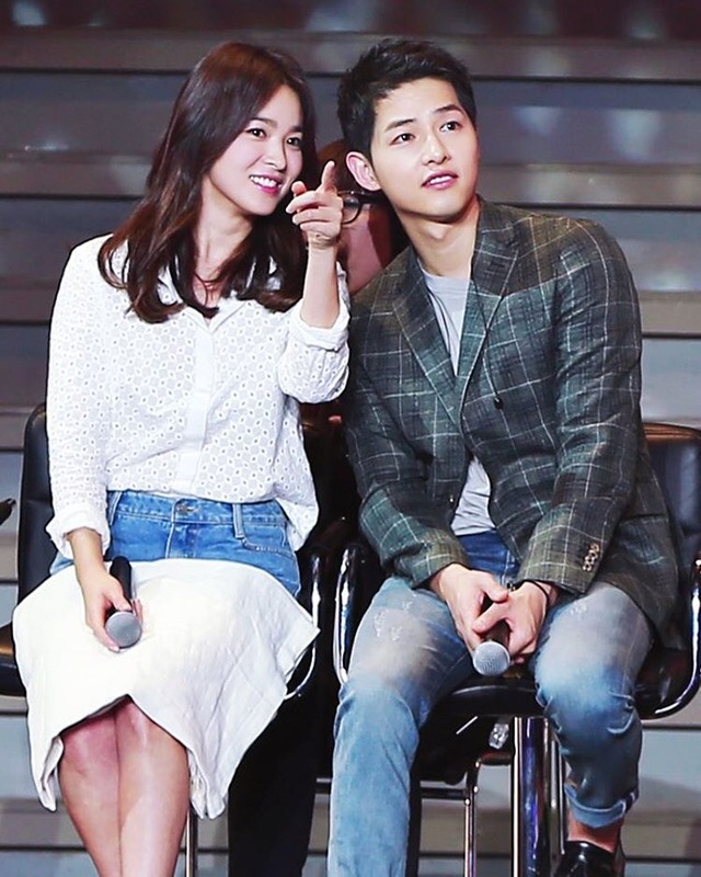 Song Joong Ki nhẹ nhõm khi công khai tình cảm với Song Hye Kyo - 3
Song Hye Kyo và Song Joong Ki là cặp đôi quyền lực mới của làng giải trí xứ Hàn.