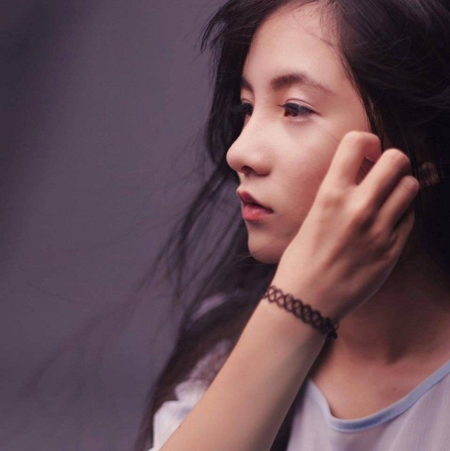 Xuất hiện “em gái góc nghiêng” của Sơn Tùng M-TP khiến dân mạng xôn xao - 7 Xuất hiện “em gái góc nghiêng” của Sơn Tùng M-TP khiến dân mạng xôn xao - 7