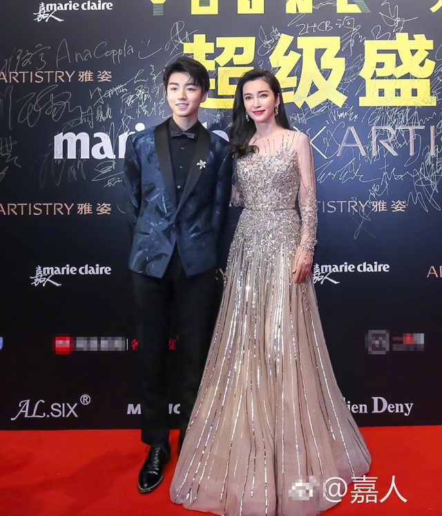 Lưu Diệc Phi đọ sắc cùng Dương Mịch, Angelababy - 9 Lưu Diệc Phi đọ sắc cùng Dương Mịch, Angelababy - 9