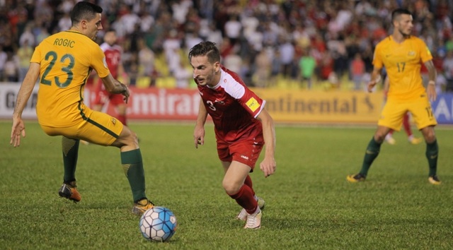 Syria tuyên bố sẽ đánh bại Australia ở trận lượt về play-off, vòng loại World Cup - 1 Hậu vệ Al Ajjan bên phía Syria tuyên bố sẽ đánh bại Asutralia ở lượt về