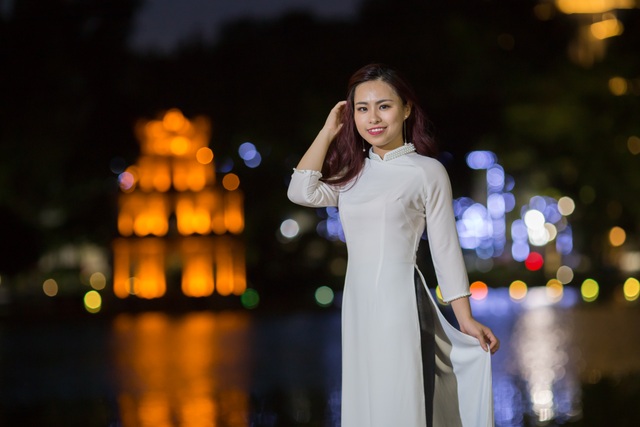Thu Hà dịu dàng với áo dài - 5 Thu Hà dịu dàng với áo dài - 5
