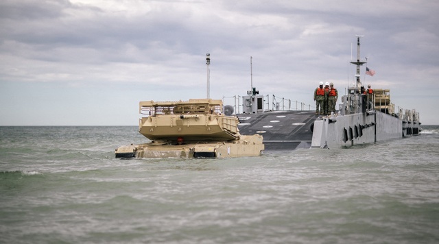 NATO tập trận rầm rộ ở cửa ngõ của Nga - 4
(Ảnh: Latvijas armija/Flickr)