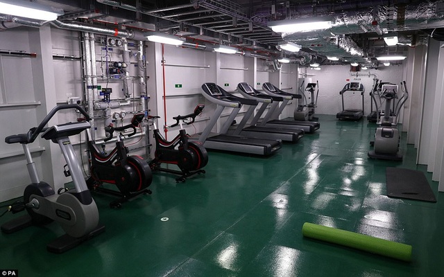 Siêu tàu sân bay Anh lần đầu cập cảng sau 6 tuần thử nghiệm - 14 Phòng tập thể thao của các nhân viên trên tàu HMS Queen Elizabeth (Ảnh: PA)
