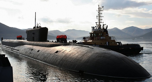 Tàu ngầm Vladimir Monomakh thuộc lớp Borei của Nga. (Ảnh: Sputnik)