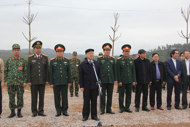 Tổng Bí thư Nguyễn Phú Trọng: Quân đội luôn là lực lượng nòng cốt đi đầu - 1 Tổng Bí thư Nguyễn Phú Trọng: Quân đội luôn là lực lượng nòng cốt đi đầu - 1