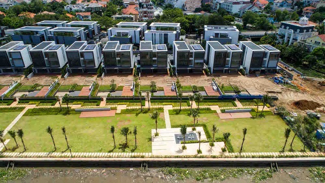 Vụ sai phạm tại Thảo Điền Saphire: Đã tháo gỡ hết phần vi phạm - 3 Trước chỉ đạo quyết liệt của lãnh đạo UBND TPHCM, công ty TDS đã thực hiện nghiêm quyết định xử phạt và tự nguyện tháo dỡ hoàn toàn phần vi phạm