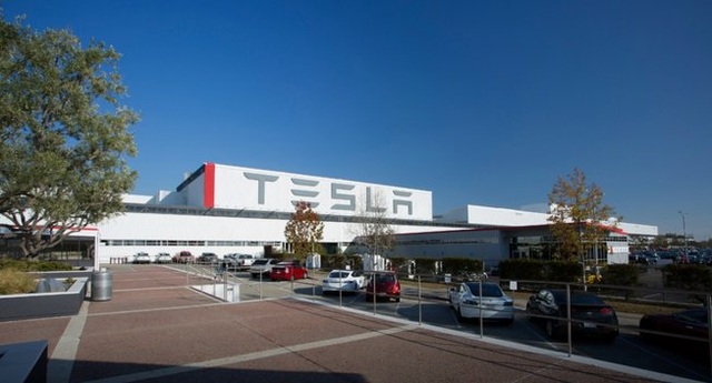 Tesla muốn sớm xây nhà máy ở Ấn Độ - 1