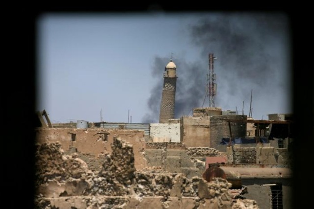 IS cho nổ tung thánh đường Hồi giáo ở Iraq - 1
Tháp al-Hadba ở thánh đường al-Nuri. (Ảnh: Reuters)