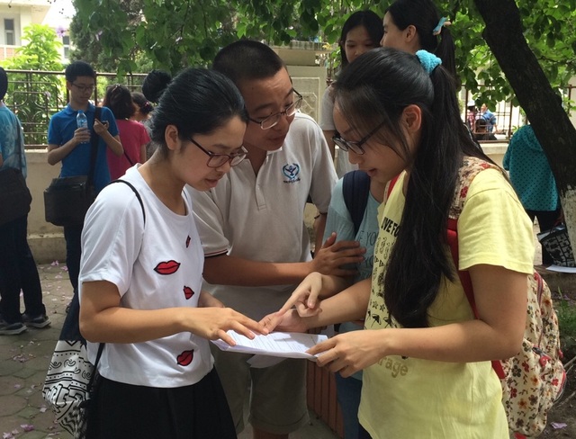 Sở GD&ĐT Hà Nội cấm các trường vận động học sinh không thi lớp 10.