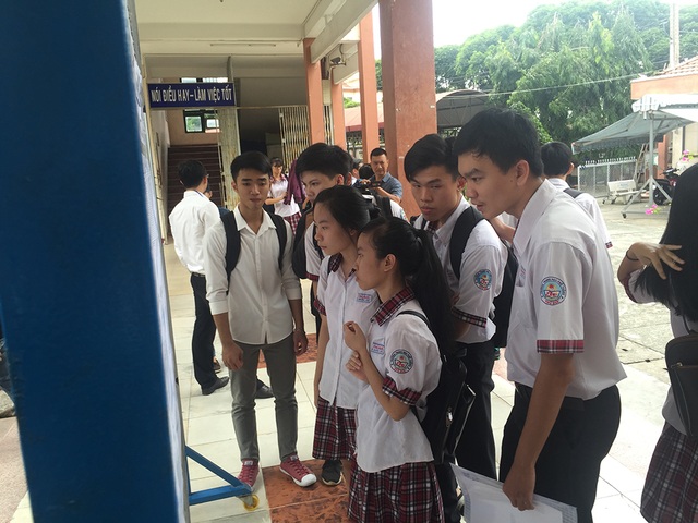 Thi THPT quốc gia 2018: Có đề minh họa vẫn tốt hơn - 2 Các giáo viên cho rằng có đề minh hoạ vẫn tốt hơn