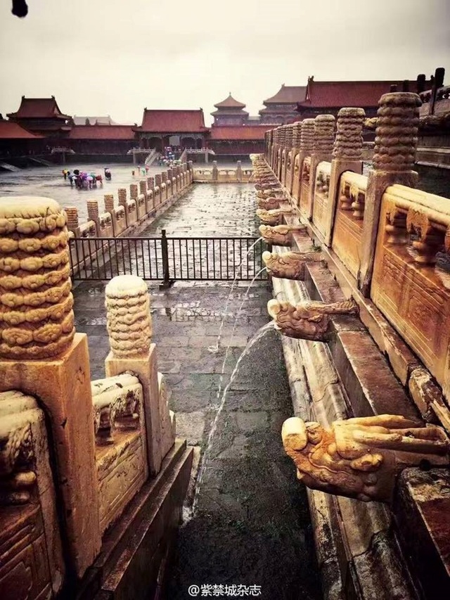 Những bí mật ẩn chứa phía sau cánh cổng ở Tử Cấm Thành - 5 Những bí mật ẩn chứa phía sau cánh cổng ở Tử Cấm Thành - 5