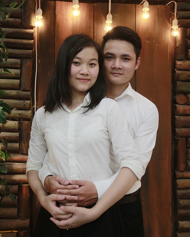 Sức sống và tình yêu của nữ Thủ khoa mắc bệnh hiểm nghèo - 3 Chàng trai dám yêu một cô gái không rõ sinh tử và cô gái mạnh mẽ chiến thắng bệnh tật nhờ có tình yêu của chàng trai ấy.