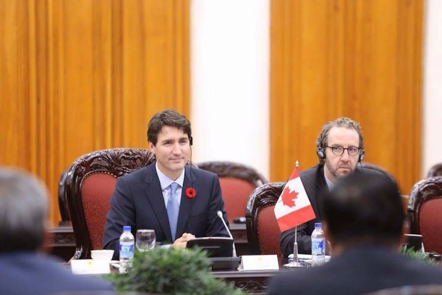 Việt Nam - Canada xác lập khuôn khổ quan hệ Đối tác toàn diện - 2 Thủ tướng Canada Justin Trudeau bày tỏ sự vui mừng tới thăm Việt Nam (ảnh: Hữu Nghị)