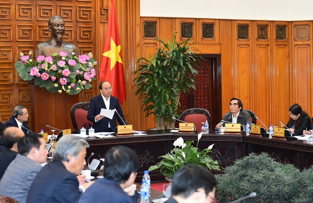 Trước mua máy bay, Thủ tướng phải bảo lãnh, giờ tư nhân mua dễ dàng - 1
Thủ tướng tại cuộc làm việc với Bộ GTVT.
