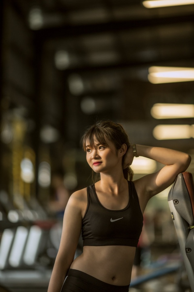 Nữ sinh vượt "hot girl mạng" đăng quang hoa khôi Nông nghiệp là ai? - 4 Nữ sinh vượt "hot girl mạng" đăng quang hoa khôi Nông nghiệp là ai? - 4