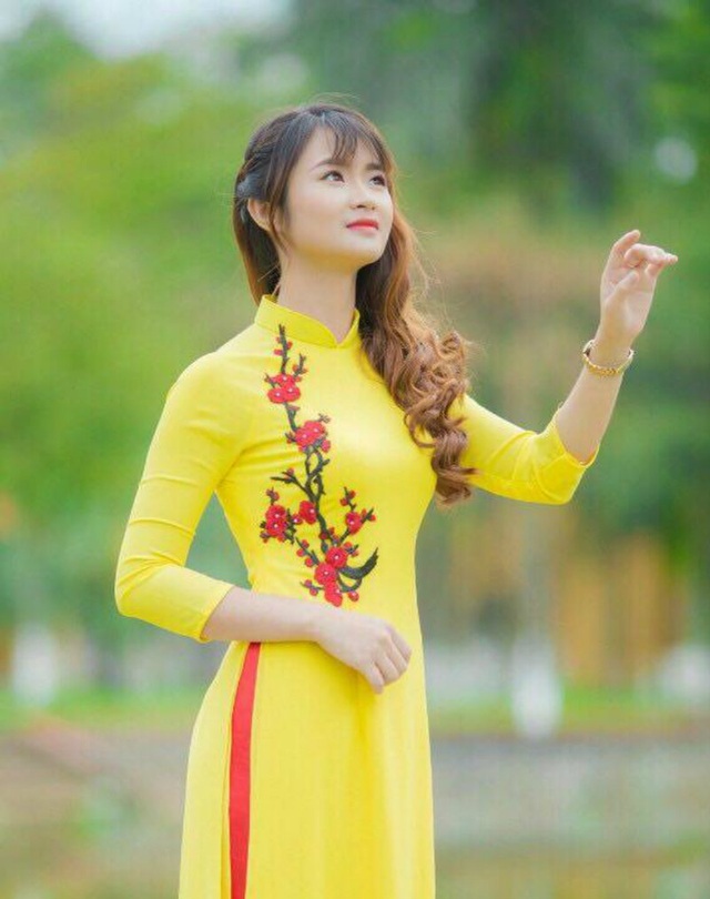 Nữ sinh vượt "hot girl mạng" đăng quang hoa khôi Nông nghiệp là ai? - 5 Nữ sinh vượt "hot girl mạng" đăng quang hoa khôi Nông nghiệp là ai? - 5