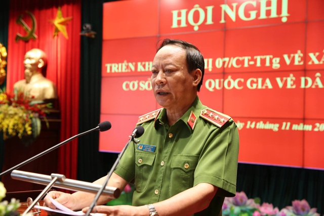 Bảo mật thông tin Cơ sở dữ liệu quốc gia về dân cư - 1 Thượng tướng Lê Quý Vương, Thứ trưởng Bộ Công an phát biểu tại hội nghị trực tuyến sáng 14/11.
