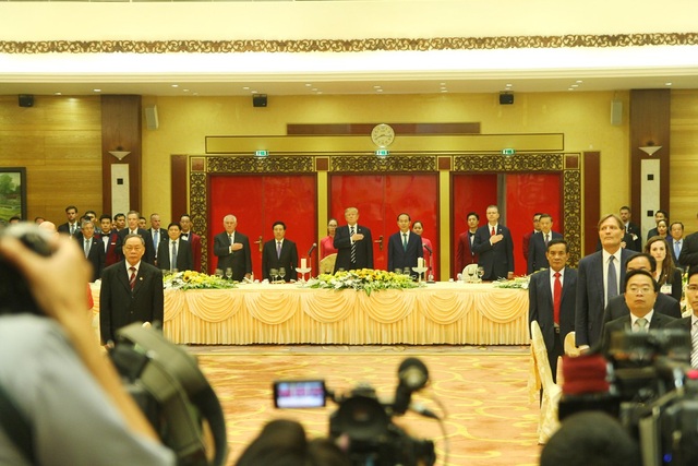 Chủ tịch nước mở tiệc chiêu đãi cấp Nhà nước Tổng thống Donald Trump - 3 Chủ tịch nước mở tiệc chiêu đãi cấp Nhà nước Tổng thống Donald Trump - 3