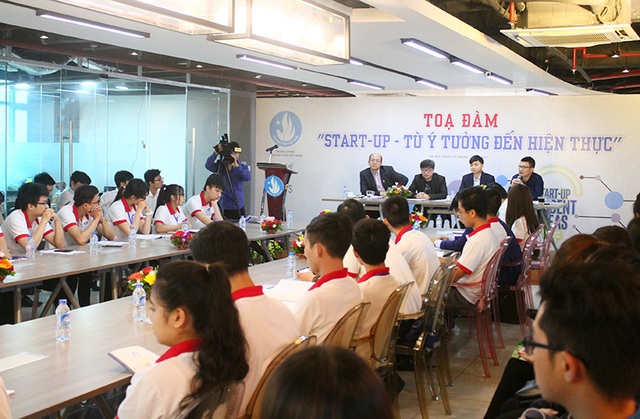 Trường đại học là “cái nôi” tạo ra cơ hội khởi nghiệp cho sinh viên - 1 Tọa đàm “Start-up – Từ ý tưởng đến thực tiễn” diễn ra tại Hà Nội.
