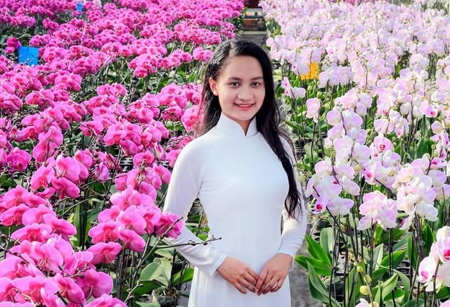Thí sinh Hoa khôi Sinh viên là đại biểu ĐH Đoàn toàn quốc XI - 1
Touneh Êmira được Ban thường vụ tỉnh đoàn Lâm Đồng bầu làm đại biểu tham dự ĐH Đoàn toàn quốc XI.