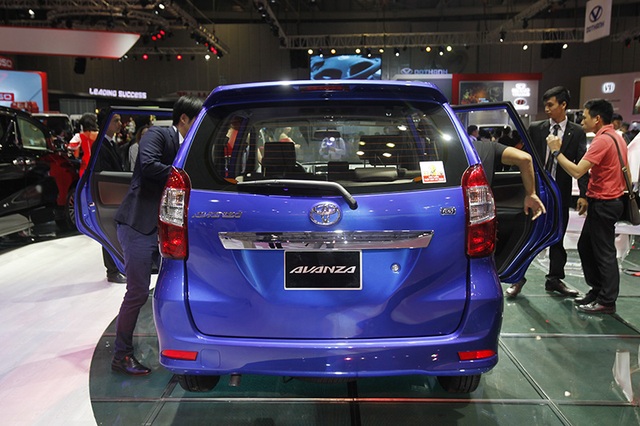 Toyota Avanza - Đừng thách thức khách hàng Việt - 7 Thiết kế hàng ghế thứ 3 của Toyota Avanza không khác nhiều so với Innova