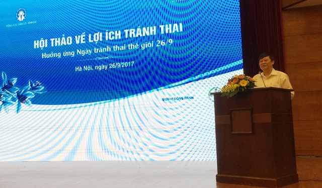 Việt Nam: Mỗi năm hơn 250.000 ca phá thai - 1
Thứ trưởng Bộ Y tế, ông Nguyễn Viết Tiến cho biết nếu chi 1 USD cho kế hoạch hóa gia đình thì sẽ tiết kiệm được 31 USD chi cho xã hội (Ảnh: T.P)