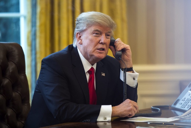 Cuộc gọi lúc 3 giờ sáng của ông Trump với cố vấn an ninh quốc gia - 1 Tổng thống Donald Trump (Ảnh: Getty)