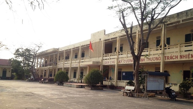 Vụ thầy giáo bị tố đánh nữ sinh: Thầy giáo đã đến xin lỗi gia đình - 1 Trường THCS Vĩnh Hào nơi xảy ra sự việc
