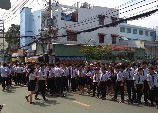 Sau vụ cháy, Hiệu trưởng viết thư cảm ơn học trò - 1 Sau vụ cháy, Hiệu trưởng viết thư cảm ơn học trò - 1