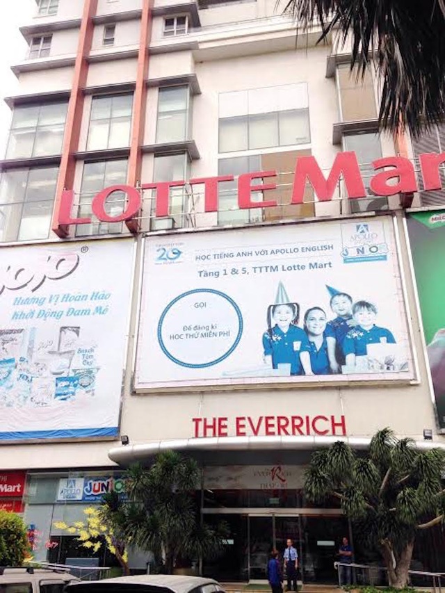 350 hộ dân chung cư The Everrich 1 đệ đơn “cầu cứu” Bí thư Thăng - 2
Công ty Phát Đạt cho rằng đây đơn thuần chỉ là hiểu lầm giữa cư dân và Công ty Phát Đạt tại Tòa nhà The Everrich 1