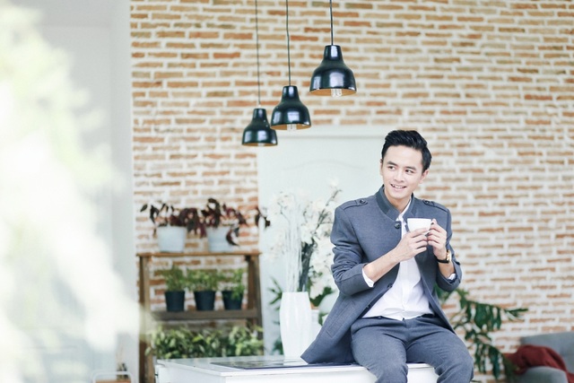 Văn Anh sẵn sàng “nhường vợ” để giữ hạnh phúc - 11 Văn Anh sẵn sàng “nhường vợ” để giữ hạnh phúc - 11