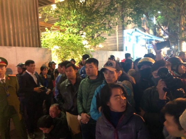 Công an khám xét nhà đại gia Vũ “nhôm” - 19 Công an khám xét nhà đại gia Vũ “nhôm” - 19