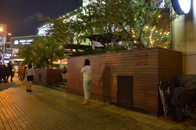 Đối thoại “nảy lửa” giữa Phó Chủ tịch quận 1 và đại diện một khách sạn - 1 Đối thoại “nảy lửa” giữa Phó Chủ tịch quận 1 và đại diện một khách sạn - 1