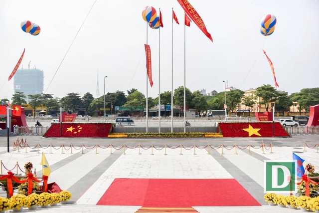 Toàn cảnh Cung hữu nghị Việt - Trung mới khánh thành - 2
Cung hữu nghị Việt - Trung được Thủ tướng Phan Văn Khải và nguyên Thủ tướng Trung Quốc Ôn Gia Bảo phát lệnh khởi công năm 2004, bắt đầu xây dựng từ tháng 3/2015.