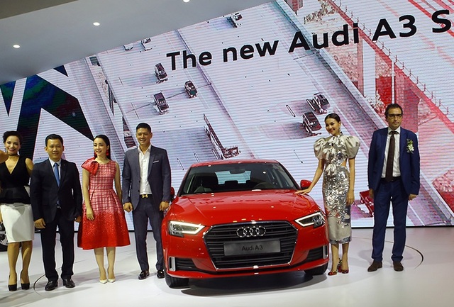 Khai mạc triển lãm Vietnam International Motor Show 2017 8 Khai mạc triển lãm Vietnam International Motor Show 2017 - 8