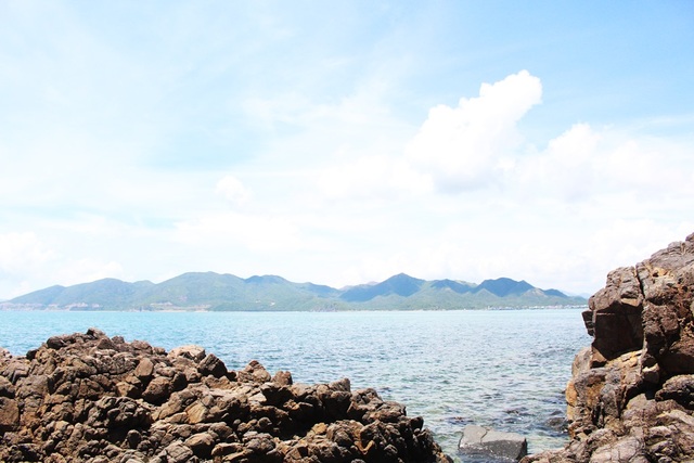 Nha Trang: Ngỡ ngàng vẻ đẹp đầm Nha Phu mùa hè qua góc nhìn mới - 2 Nha Trang: Ngỡ ngàng vẻ đẹp đầm Nha Phu mùa hè qua góc nhìn mới - 2