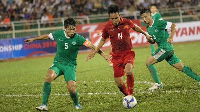 U22 Việt Nam lên ngôi đầu bảng sau chiến thắng 8-1 - 4
Thanh Bình tỏa sáng với cú đúp ở hiệp 1