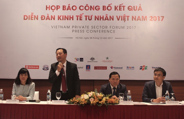 Tăng trưởng GDP 2017 đạt 6,81% nhờ kinh tế tư nhân - 1 Buổi Công bố kết quả Diễn đàn Kinh tế tư nhân Việt Nam (VPSF) lần 2 và ra mắt Sách Trắng được tổ chức vào chiều qua (28/12). (Ảnh: Hồng Vân)