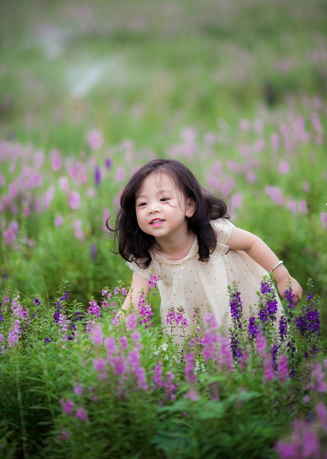 Những điểm chụp ảnh Tết đẹp long lanh của giới trẻ Hà thành - 9
... được nhiều gia đình, em nhỏ tới chụp ảnh, vui chơi, vãn cảnh bên Long Biên - Gia Lâm. (ảnh: James Quang)