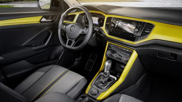 Volkswagen T-Roc - Làn gió mới cho phân khúc crossover cỡ nhỏ - 7 Volkswagen T-Roc - Làn gió mới cho phân khúc crossover cỡ nhỏ - 7