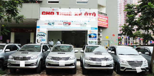 Nhộn nhịp du xuân, taxi "sang chảnh" chọn khách, lựa đường - 1
Nóng dịch vụ thuê xe du xuân, lễ hội đầu năm (ảnh minh họa)