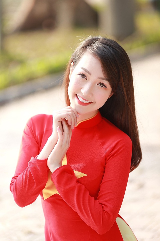 Nữ cổ động viên xinh đẹp của U23 Việt Nam - 9 Nữ cổ động viên xinh đẹp của U23 Việt Nam - 9