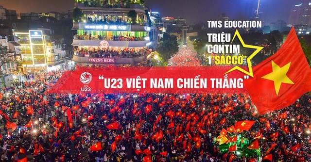 TMS Education tri ân khách hàng nhân chiến thắng vĩ đại của U23 Việt Nam - 1
Hàng vạn người đổ xô ra Hồ Gươm để mừng chiến thắng cho đội tuyển U23 Việt Nam