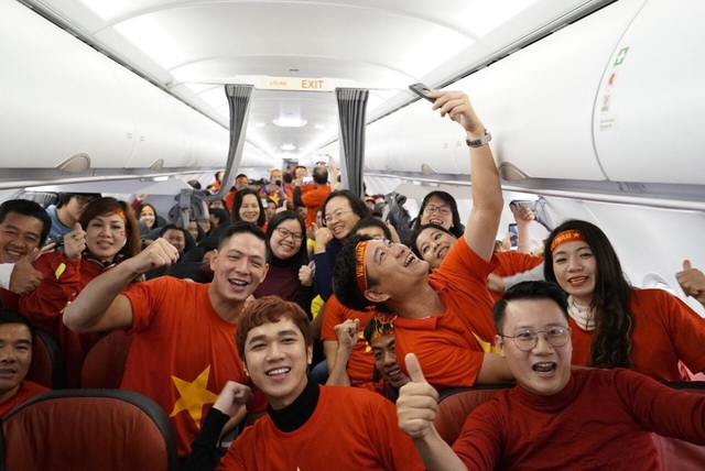 Hé lộ về chuyên cơ “Tôi yêu Tổ quốc tôi” đón U23 Việt Nam về nước - 3 Hé lộ về chuyên cơ “Tôi yêu Tổ quốc tôi” đón U23 Việt Nam về nước - 3